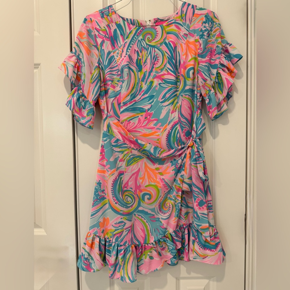Lilly Pulitzer Darlah Stretch Floral Wrap Dress in Carnivale Coral pattern